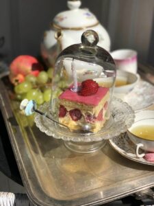 302128345_10160448700472010_3519505434123504226_n